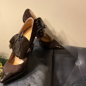 Elegant Women's Dark Brown Pointed-Toe Lace Accent Heels